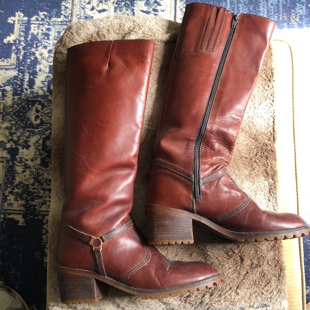 Vintage ladies leather boots 10M